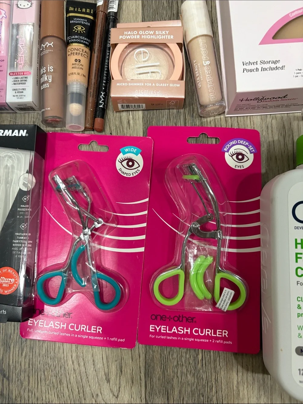 Brand new bundle of cosmetic products